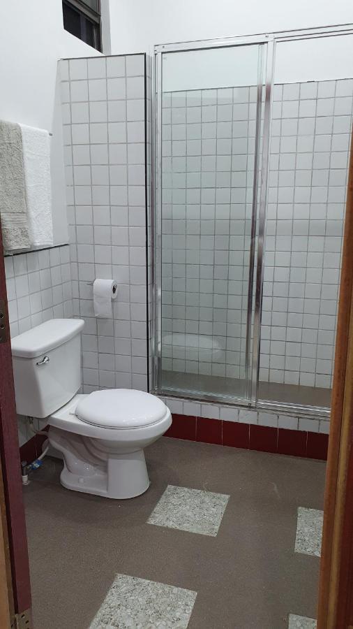 Apex Boutique Apartments 乔治敦 外观 照片