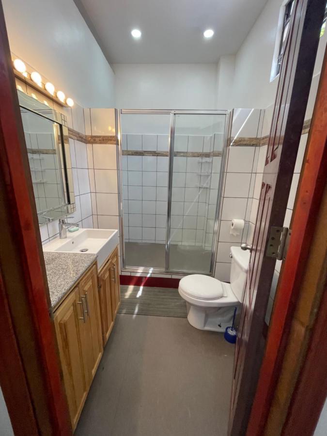 Apex Boutique Apartments 乔治敦 外观 照片